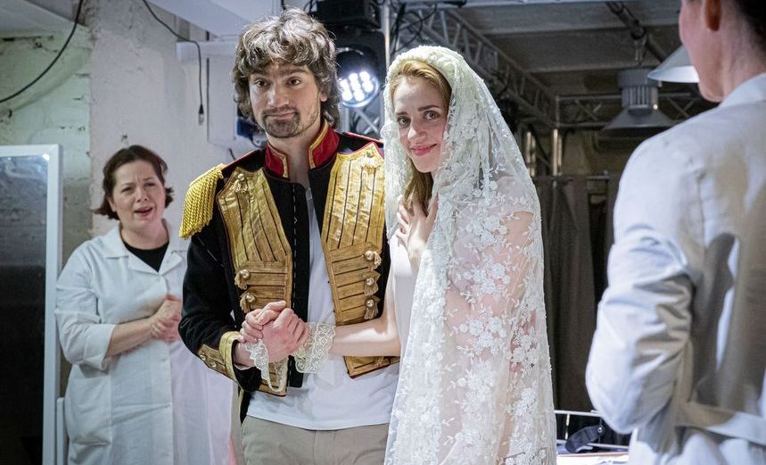 Барышня - крестьянка