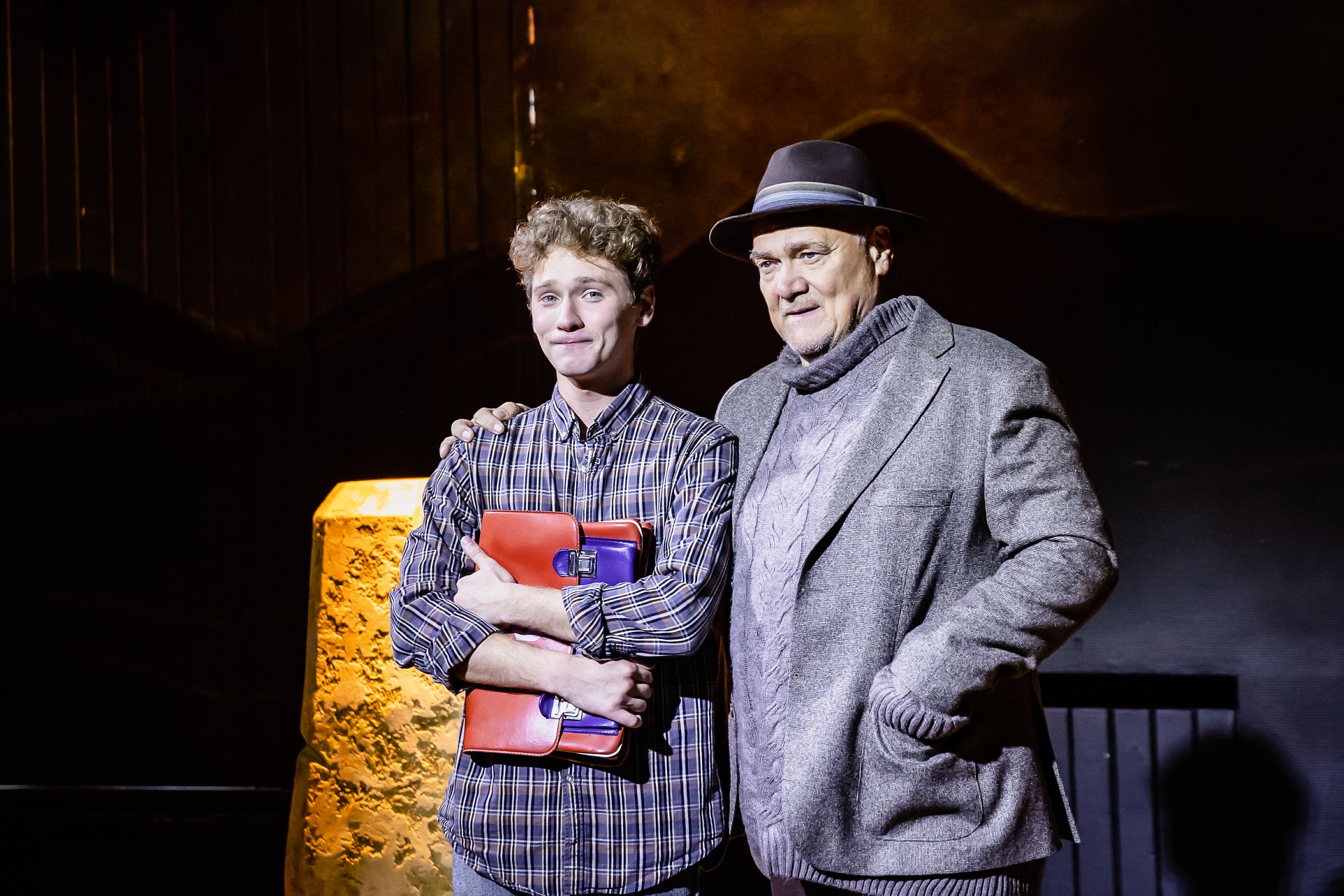 Белый пароход