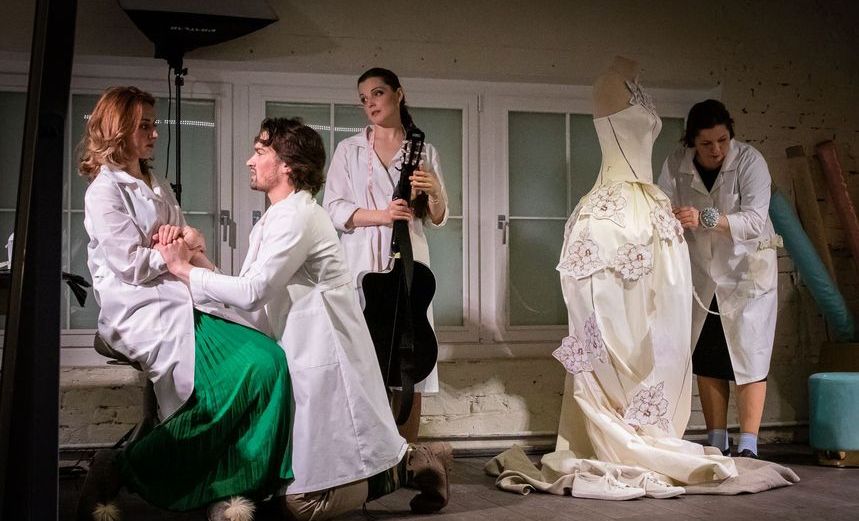 Барышня - крестьянка