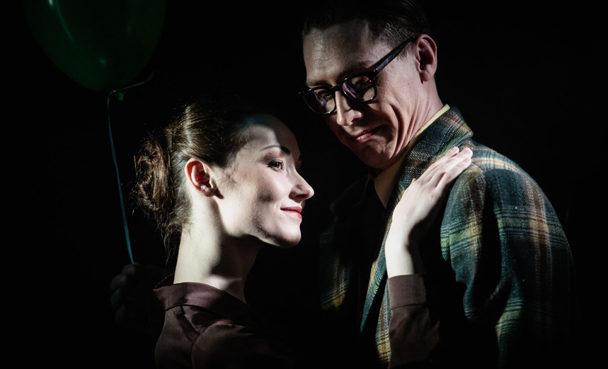 Коричневое утро